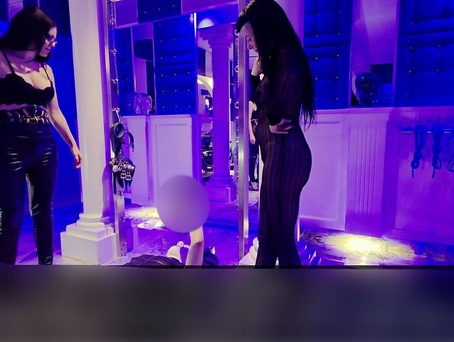 DominaBlackdiamoond's Porno Video: Golden-Shower-skla*e – Keine Erlösung für Ungehorsam